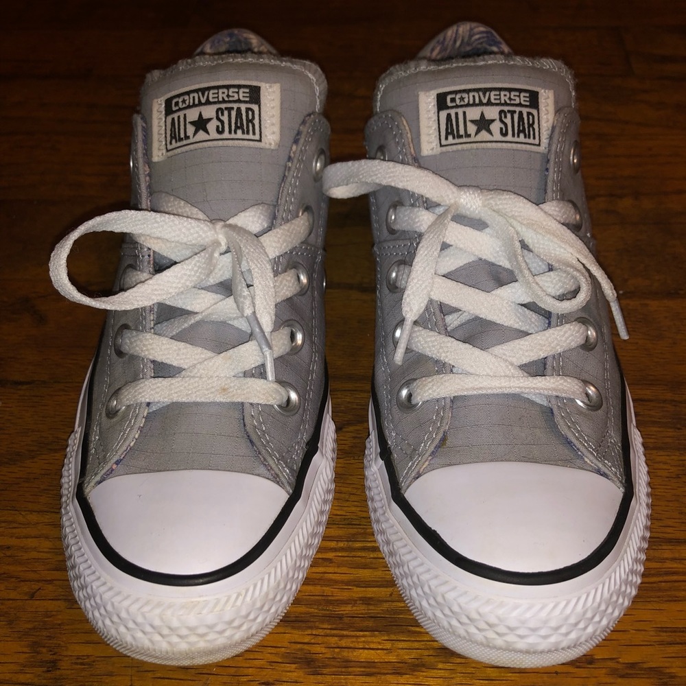 BRAND NEW GREY CONVERSE